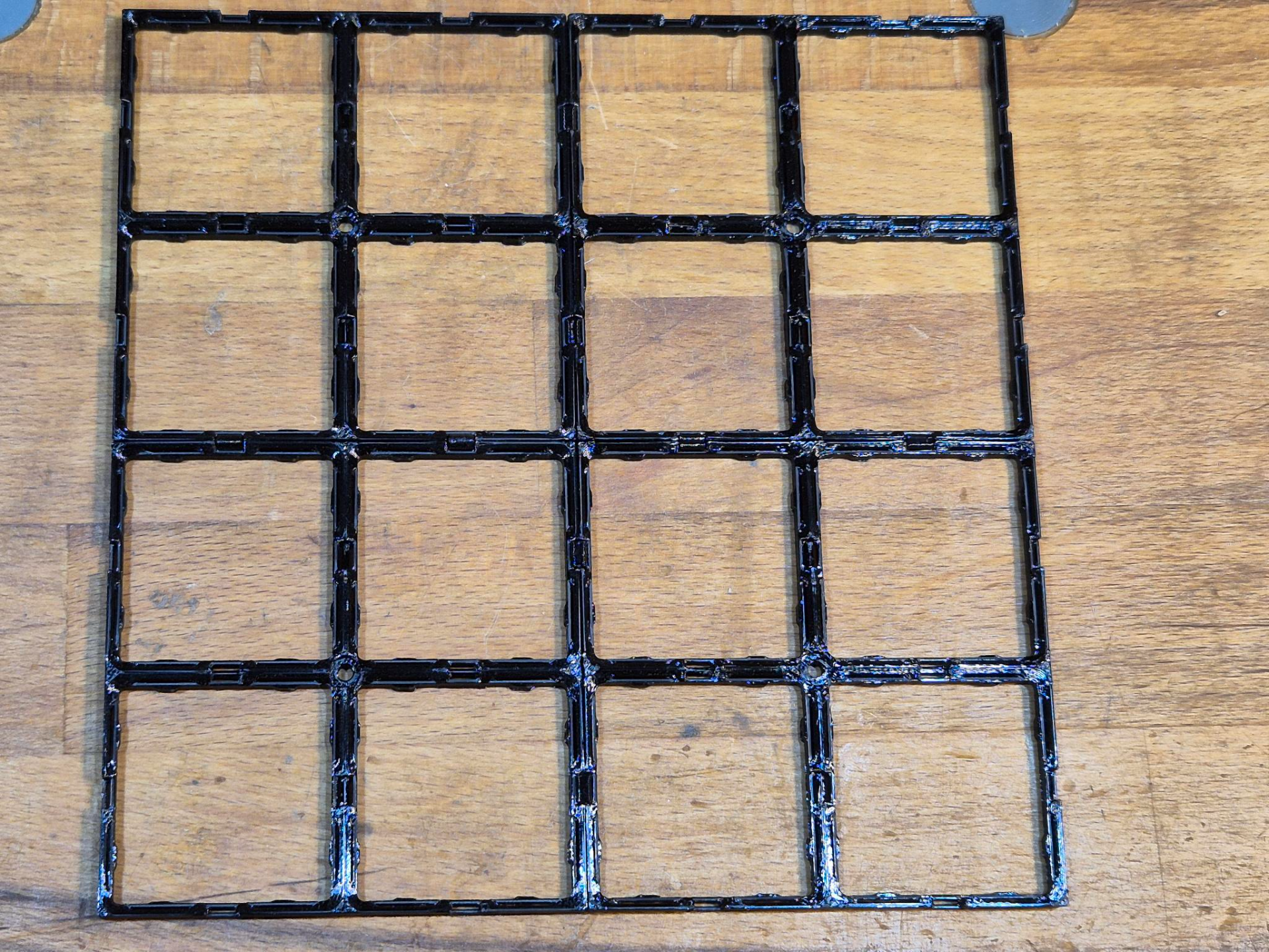 گریدفینیتی برد پایه پیچ — CLICKbase Gridfinity baseplate with screw holes