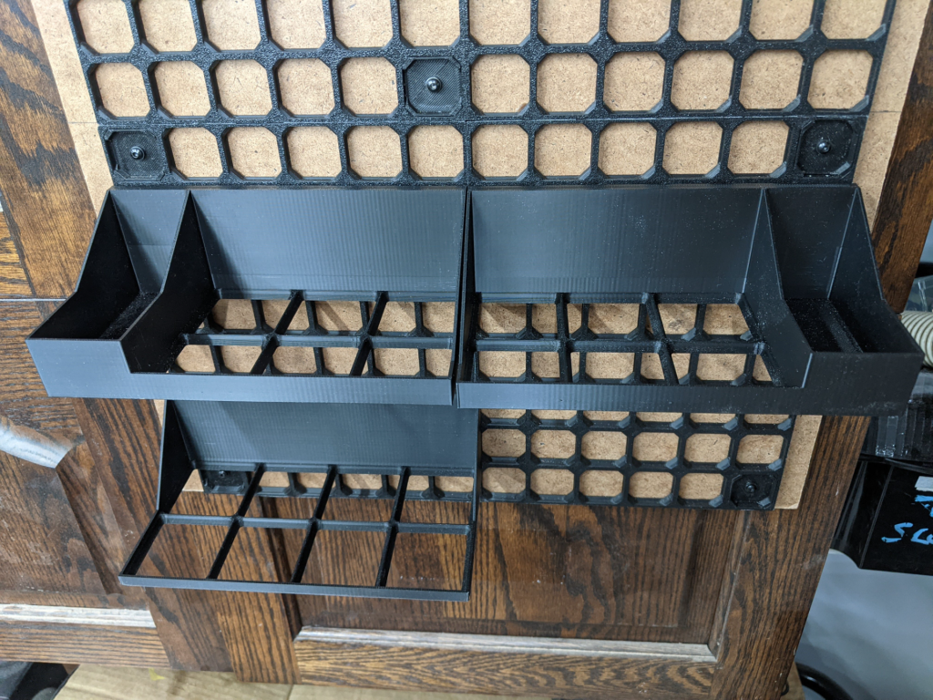 گریدفینیتی بین — OpenGrid Gridfinity Shelf with Bin